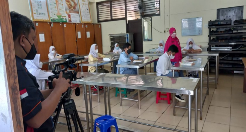 Liputan Kegiatan PTM Terbatas Oleh Kemendikbudristek